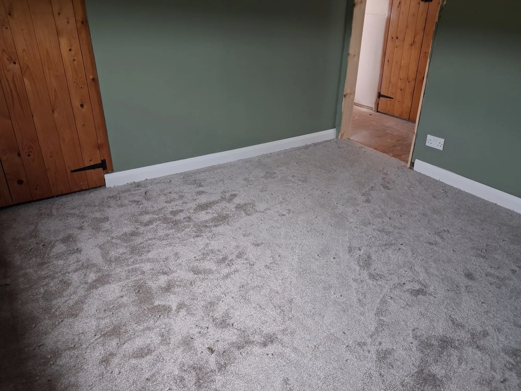 Carpet in a character property